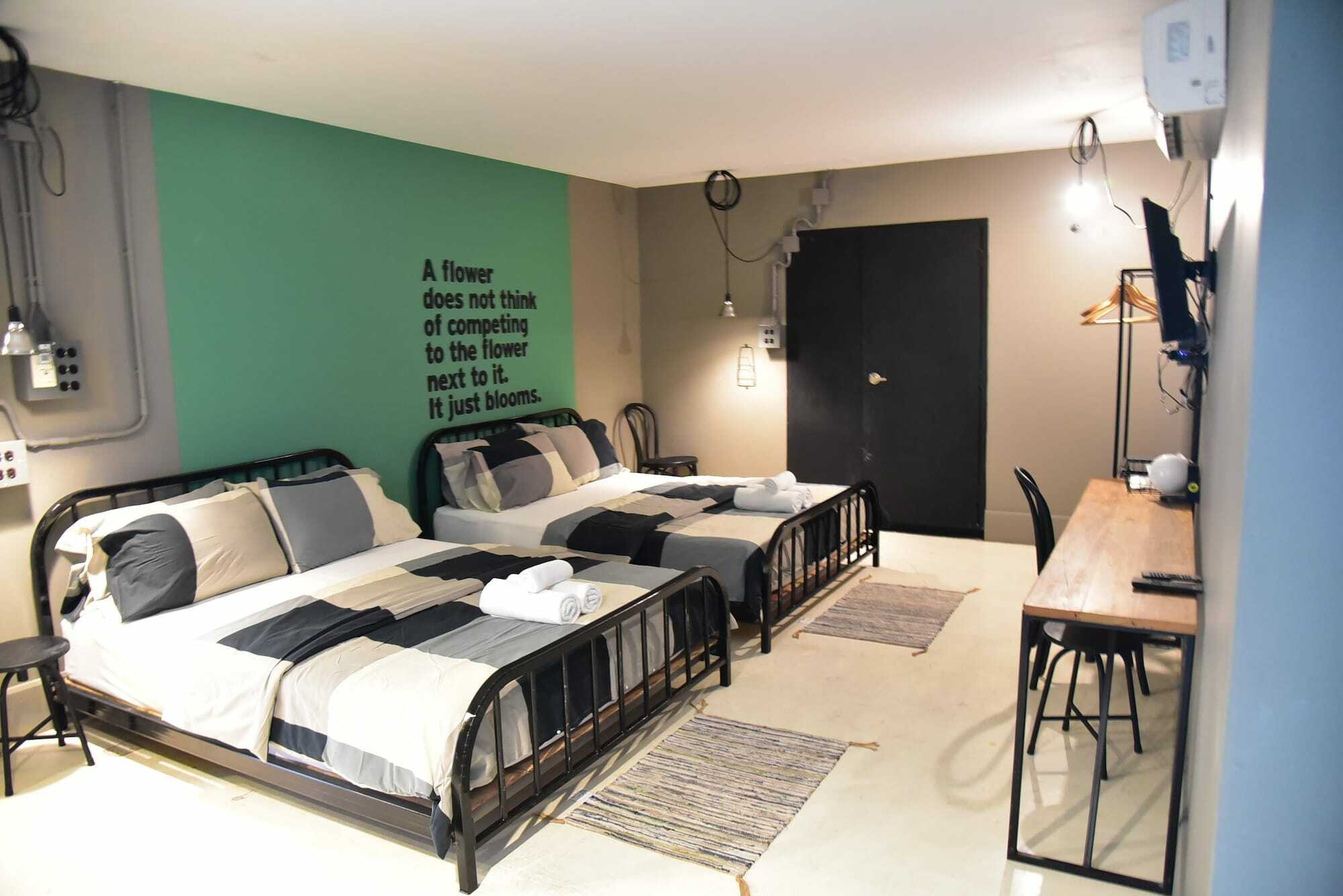 Hand Hotel Бангсен Екстер'єр фото